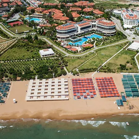 Alba Queen Resort 5*