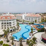 Alba Queen Feriested 5*