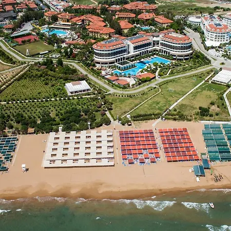 Alba Queen Rezort 5*