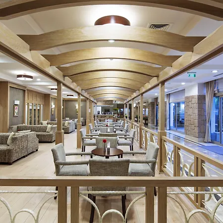 Ośrodek wypoczynkowy Alba Queen 5*