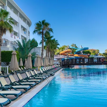 Resort Alba Queen - Ultra Side