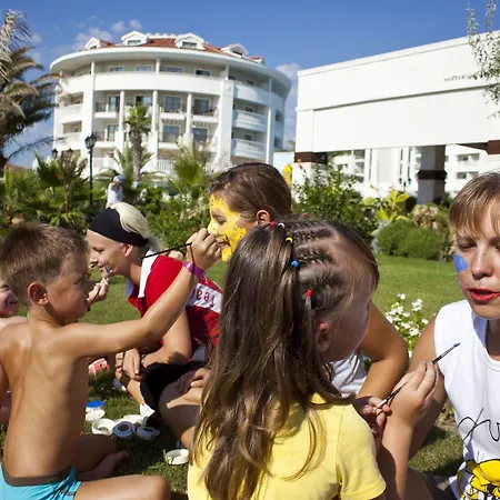 Alba Queen - Ultra Side