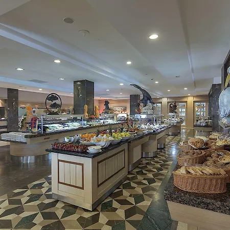 Alba Queen - Ultra 5* Side