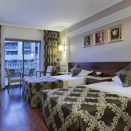 Resort Alba Queen - Ultra Side