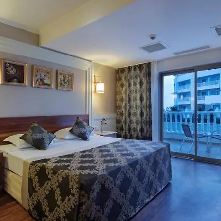 Alba Queen - Ultra Resort Side