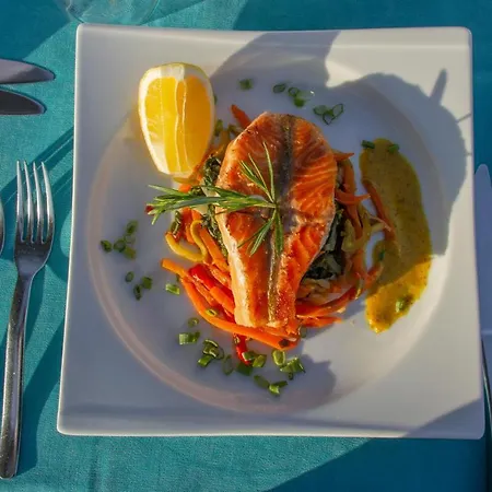 Alba Queen - Ultra Side