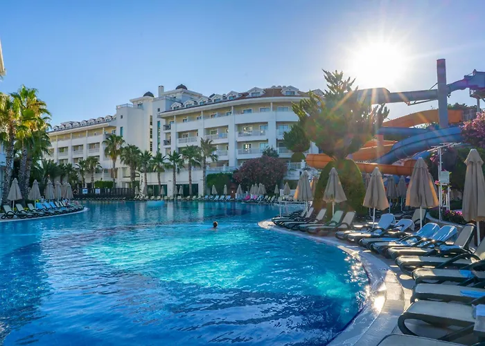 Alba Queen Complex Side